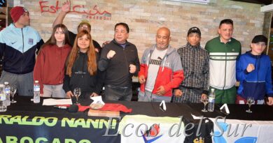 El boxeo caletense celebra su historia y su futuro con un gran festival por el 124° aniversario de la ciudad