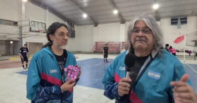 Lobos del Golfo invita a una fiesta retro para recaudar fondos rumbo al Nacional de Mendoza