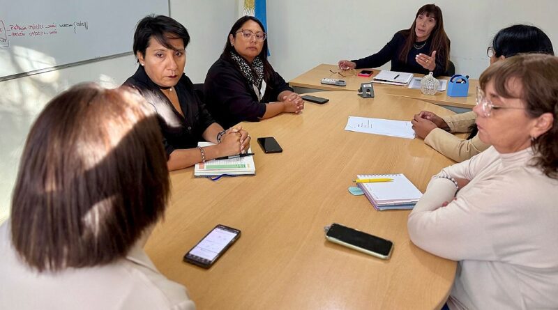 Educación potencia el trabajo articulado para el acompañamiento integral de estudiantes