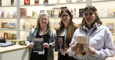 Santa Cruz comenzó su participación en la Feria Internacional del Libro de Buenos Aires