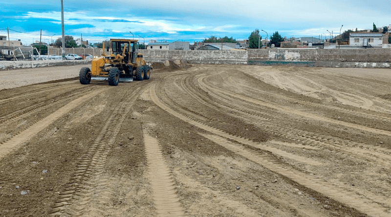 Con trabajo y gestión, avanza la transformación de la cancha de Estrella Norte