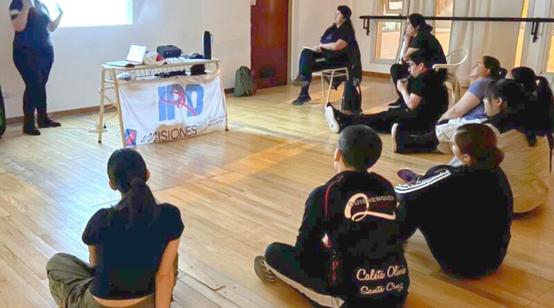 Profesores y bailarines participaron de un espacio de aprendizaje