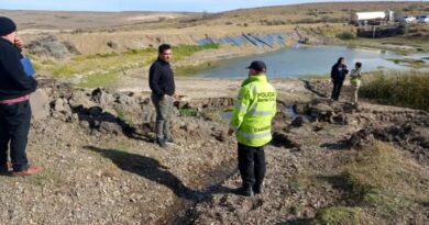 Detectan camiones sin habilitación que transportaban agua a minera