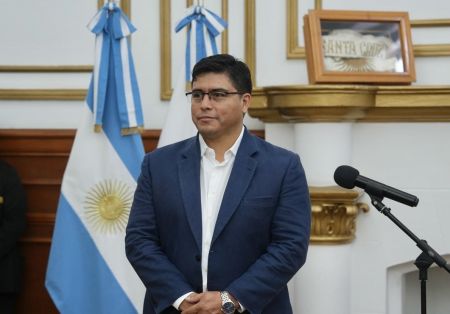 El gobernador Vidal tomó la decisión de garantizar el sostenimiento de las fuentes laborales docentes hasta febrero 2027