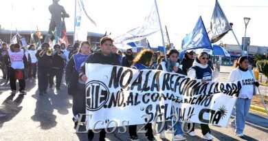 Frente Gremial de Caleta repudió el ajuste de gobierno Nacional y Provincial