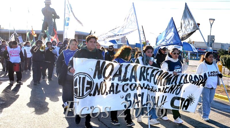 Frente Gremial de Caleta repudió el ajuste de gobierno Nacional y Provincial