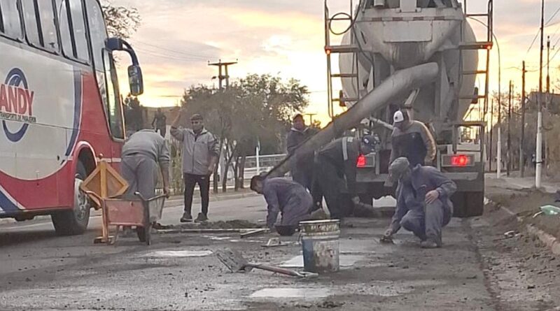 Bacheo en acceso norte de la ciudad del Gorosito