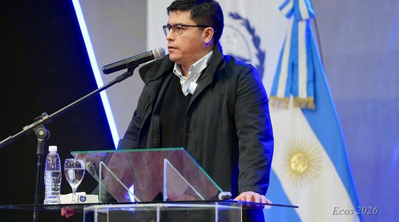 Vidal echó a un ministro por irregularidades millonarias