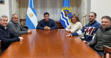 “Santa Cruz seguirá defendiendo el trabajo y un verdadero federalismo”, afirmó Claudio Vidal tras reunirse con Héctor Daer