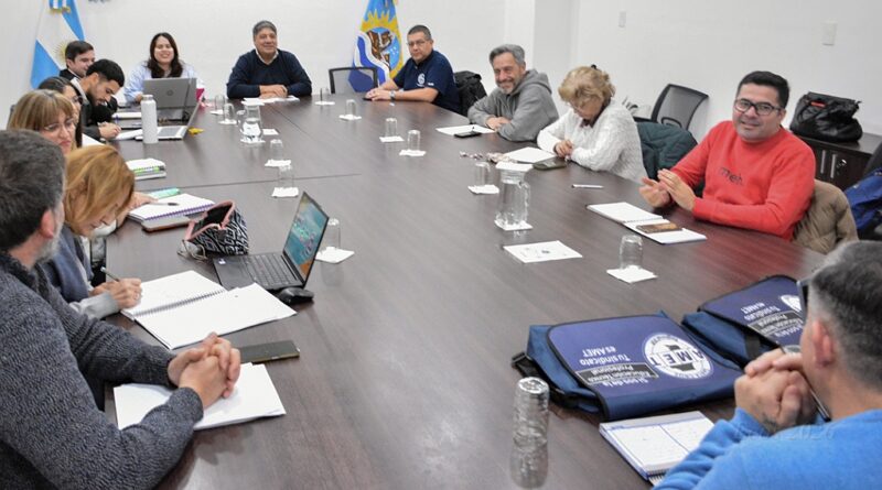 Paritaria docente: El Gobierno ofertó un aumento de 16,8% acumulado