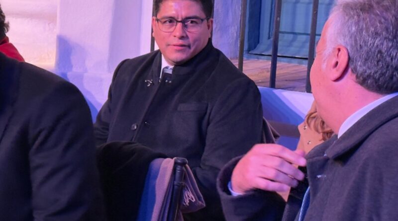 Claudio Vidal participó en la vigilia por el Día de la Independencia junto al presidente Javier Milei