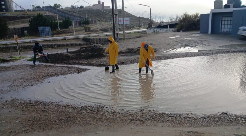 Caleta Olivia fortalece el plan preventivo con trabajos de contingencia ante las condiciones climáticas
