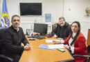 Políticas de Niñez: El Gobierno de Santa Cruz firmó convenio PAINA con la comuna de Lago Posadas
