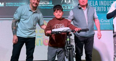 Perito Moreno: El Gobierno Provincial estuvo presente en los festejos por el Día del Niño