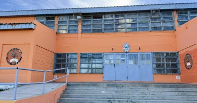 Refuerzan la infraestructura escolar en Caleta Olivia