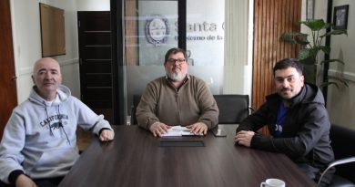 Verbes se reunió con los diputados Aberastain y Gallardo