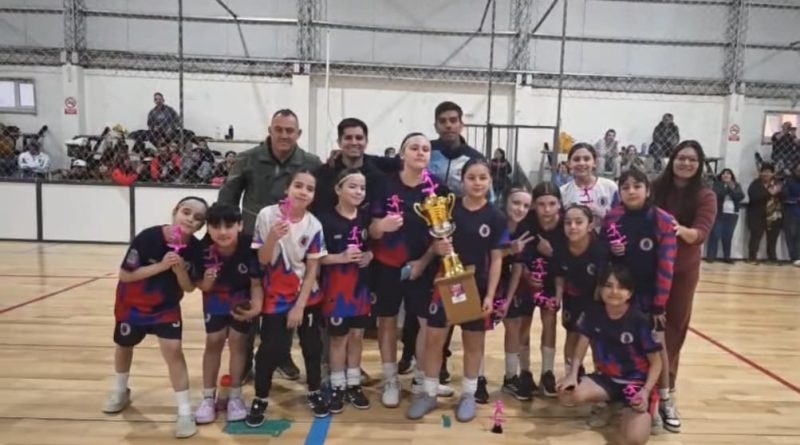 Las Cuervitas empataron 2 a 2 y festejaron por penales el título de la Liga Municipal de Fútbol Femenino