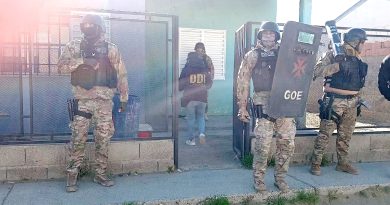 Golpe policial en Caleta Olivia: allanamientos por robo de cobre terminaron con el secuestro de más de 5 kilos de marihuana