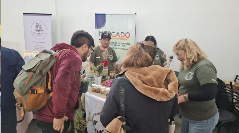 La comunidad se sumó a una nueva propuesta de Eco Canje en el Barrio 26 de Junio