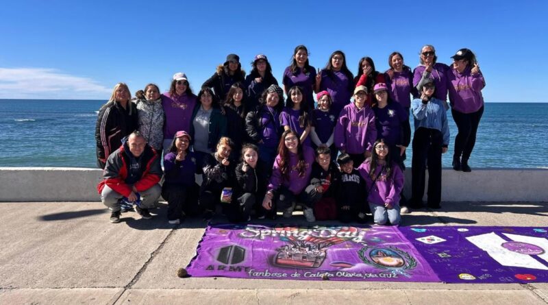 La comunidad ARMY sumó a Santa Cruz al recorrido nacional de su bandera