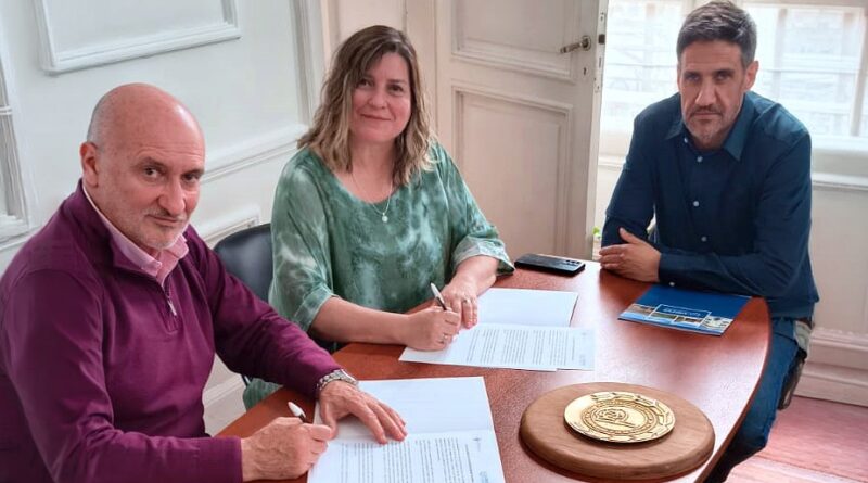 Santa Cruz firmó un acuerdo con la UNICEN para implementar la Maestría en Políticas Públicas de Salud Mental Comunitaria