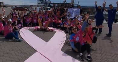 Gabriel Murúa recibió a las Guerreras Rosa del Viento: luchadoras de la vida