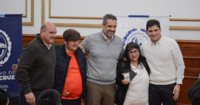 El Gobierno refuerza la producción familiar con 10.000 kits de semillas y nuevas experiencias de hidroponía