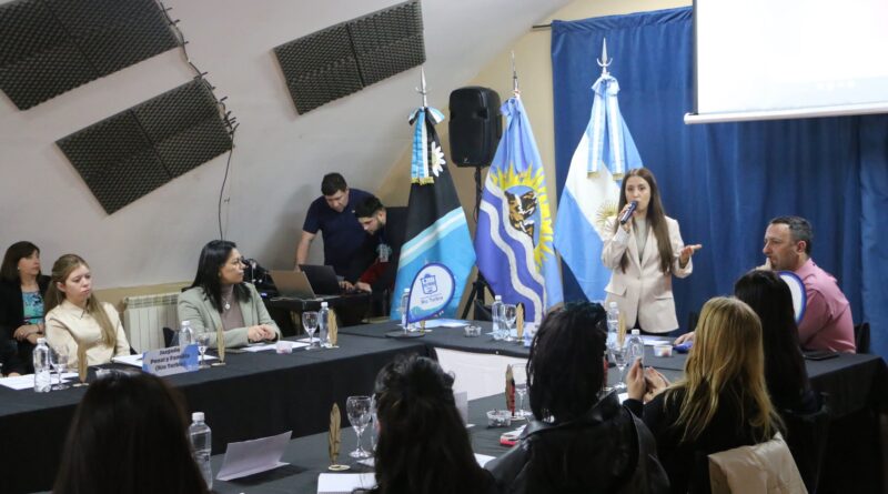 Río Turbio: avanza el programa de capacitación provincial sobre la Ley Penal Juvenil N°27.801 en la zona sur