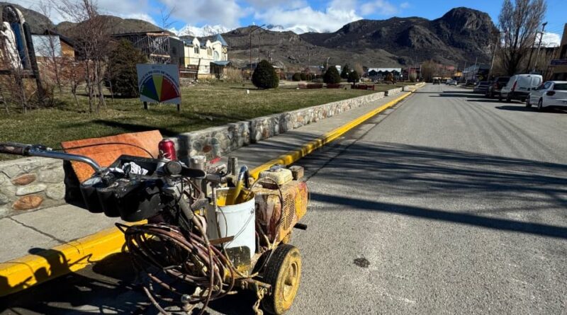 Vialidad Provincial refuerza la señalización vial en El Chaltén