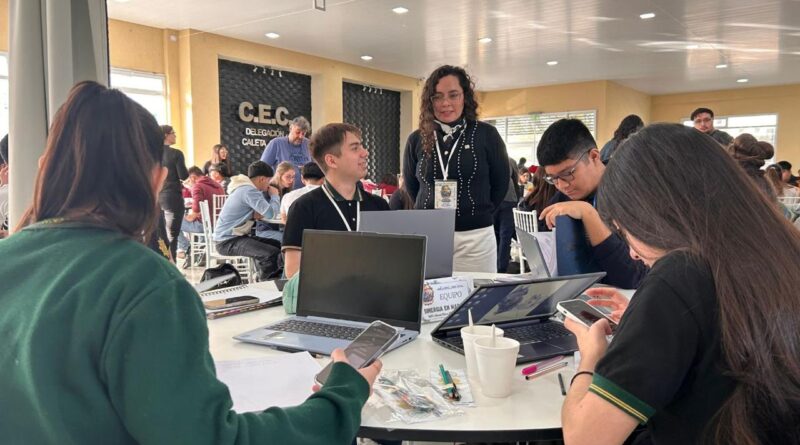 Dio inicio la Hackatón ConstruTEC 2026