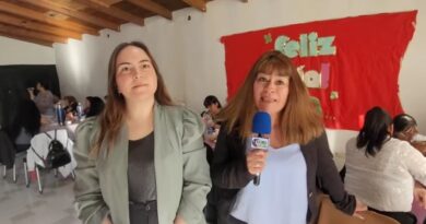 La vecinal del barrio 25 de Mayo agasajó a las madres en su día con un encuentro comunitario