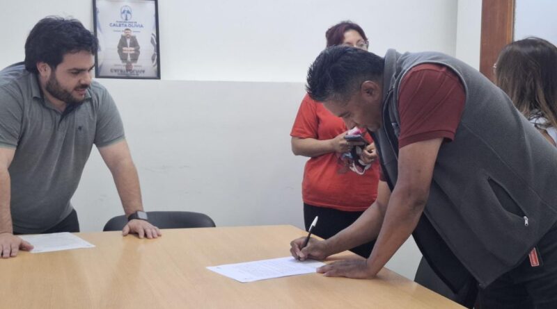 El Municipio acordó un aumento del 15% en la tarifa de taxis