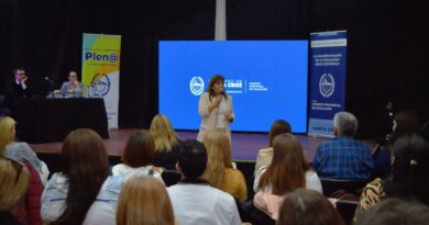 Impulsan una capacitación para el operativo de evaluación de fluidez lectora en Santa Cruz