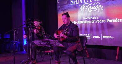 Santa Cruz Tango abrió su primera jornada con homenajes a referentes de la cultura de la provincia