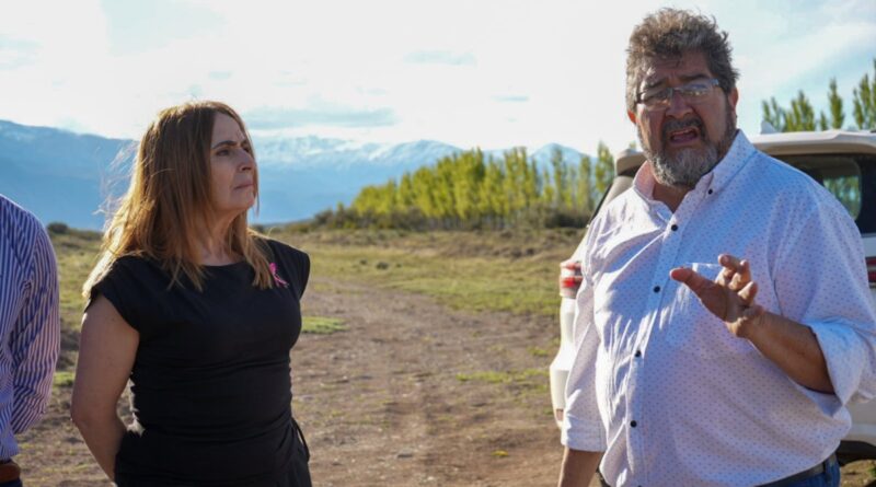 Casanova: “Queremos que Lago Posadas tenga un lugar apto para recibir una aeronave ante una emergencia”